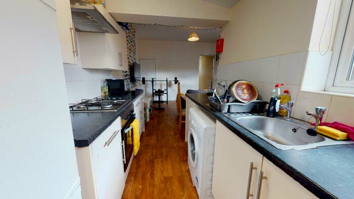 3 Bedroom Terraced House To Rent In St Rumbolds Street |, LN2