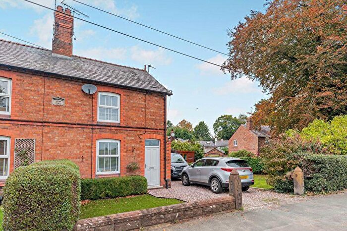 2 Bedroom Semi Detached House For Sale In Kelsall Road, Tarvin, Nr Chester, CH3