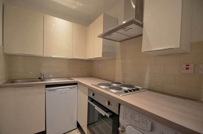 Studio To Rent In London Road, Leicester, LE2