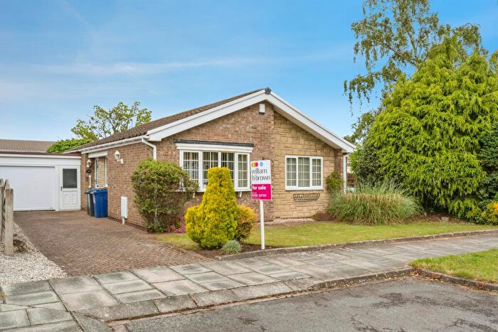 3 Bedroom Detached House For Sale In Harcourt Close, Bessacarr, Doncaster, DN4