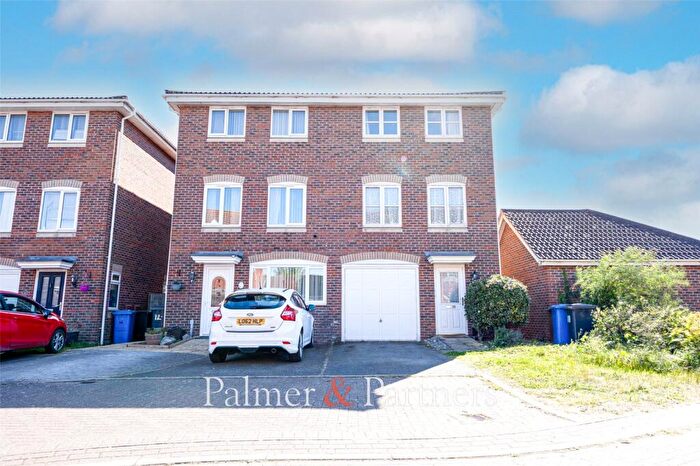 3 Bedroom Semi-Detached House To Rent In Tanners View, Ipswich, Suffolk, IP1