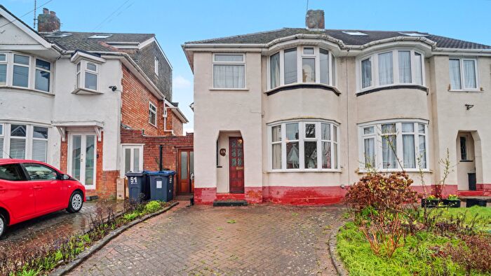 3 Bedroom Semi Detached House For Sale In Acheson Road, Hall Green, Birmingham, B28