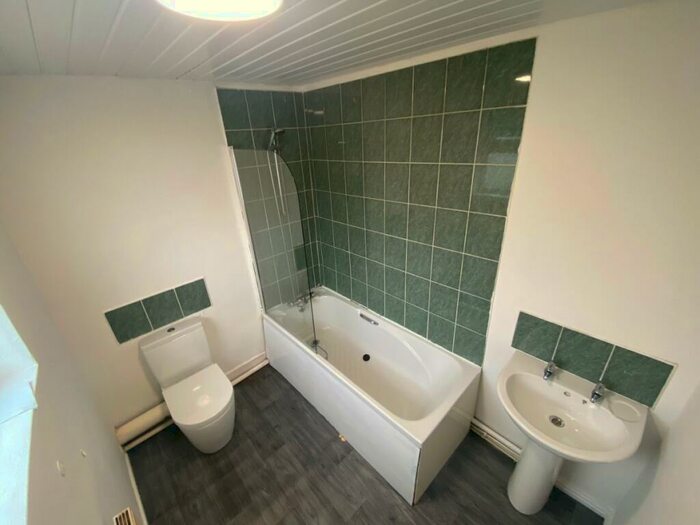 3 Bedroom House To Rent In Brunswick St, Thurnscoe, S63