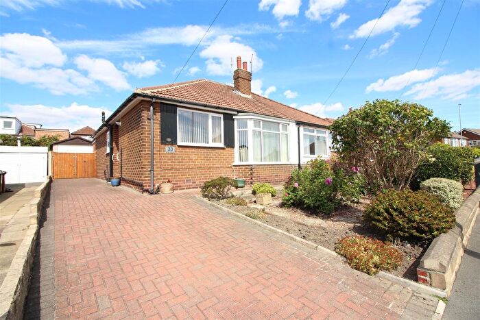 2 Bedroom Semi Detached Bungalow For Sale In Jean Avenue, Leeds, LS15