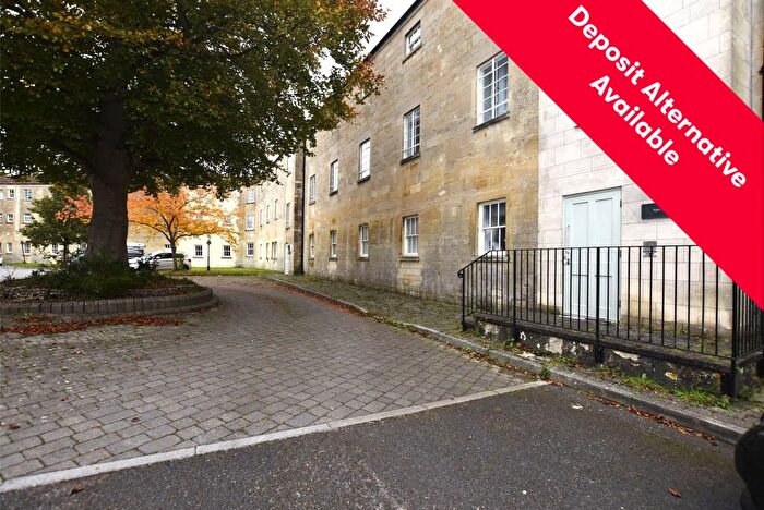 2 Bedroom Flat To Rent In Kempthorne Lane, Bath, Somerset, BA2
