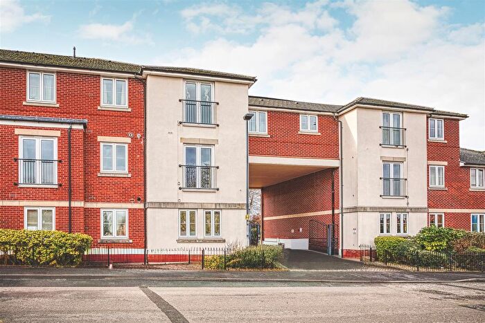 2 Bedroom Flat For Sale In St. Swithins Close, Derby, DE22