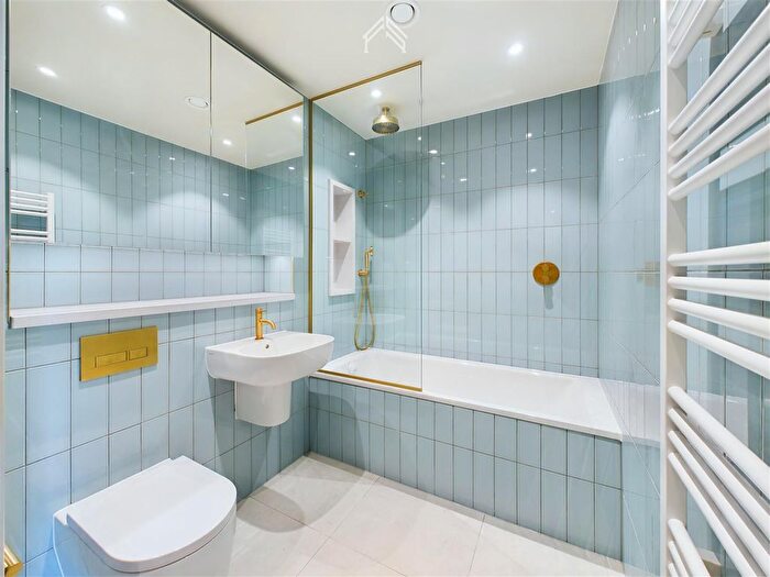 1 Bedroom Flat To Rent In The Sessile, London, N17