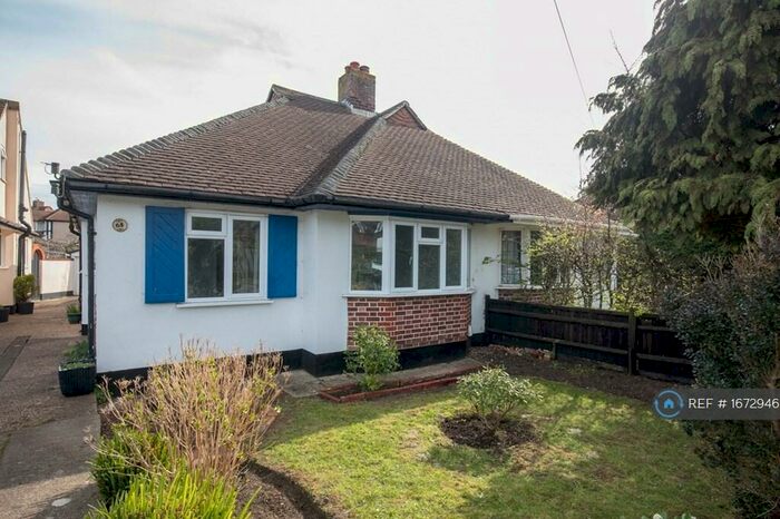 3 Bedroom Bungalow To Rent In Eastdean Avenue, Epsom, KT18