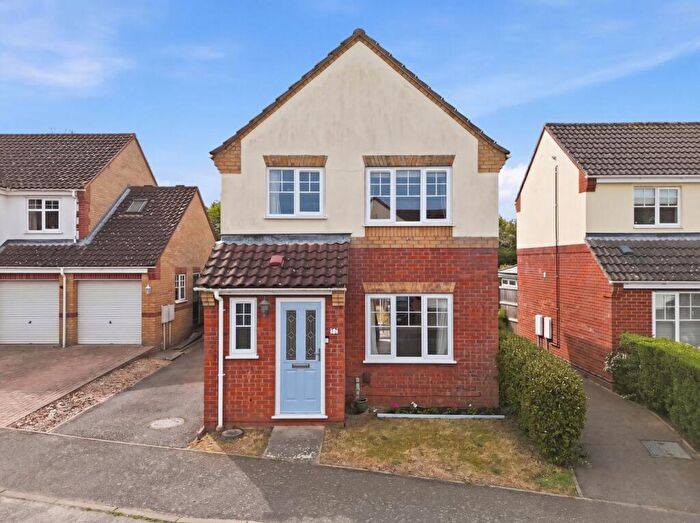 3 Bedroom Detached House For Sale In Ditchingham Grove, Rushmere St Andrew, Rushmere St Andrew, Ipswich, IP5
