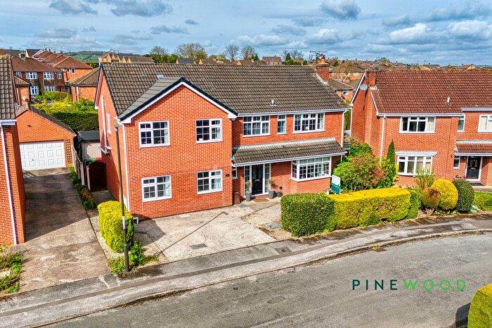 6 Bedroom Detached House For Sale In Pear Tree Avenue, Wingerworth, S42