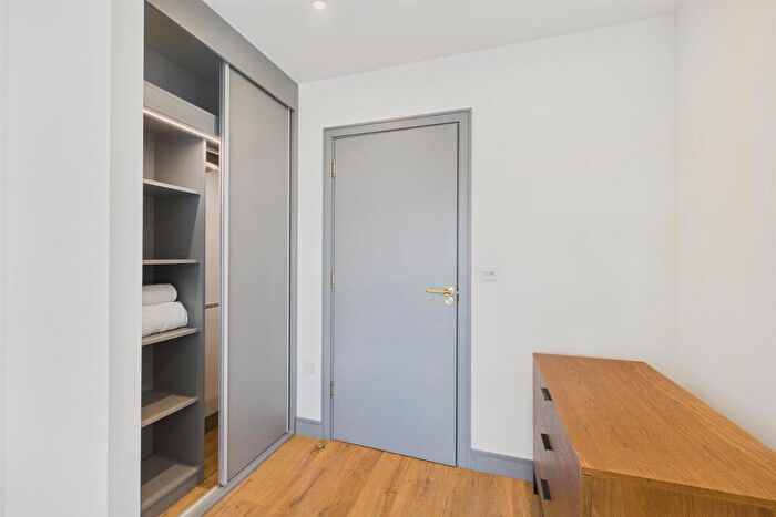 2 Bedroom Apartment To Rent In The Gessner, London, N17
