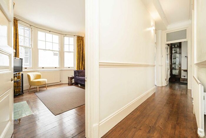 2 Bedroom Flat For Sale In Southampton Row, London, WC1B