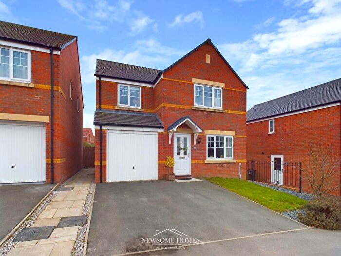 4 Bedroom Detached House For Sale In Ffordd Piran, Oakenholt, CH6