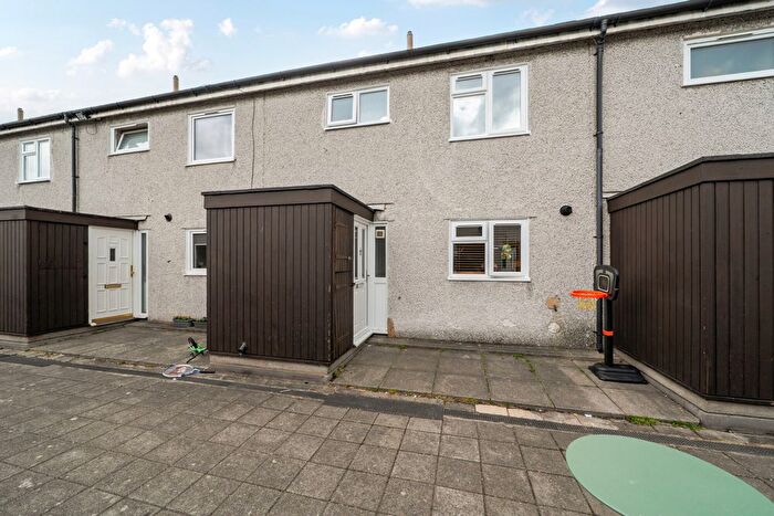 3 Bedroom Flat For Sale In Pollard Walk, Sidcup, DA14