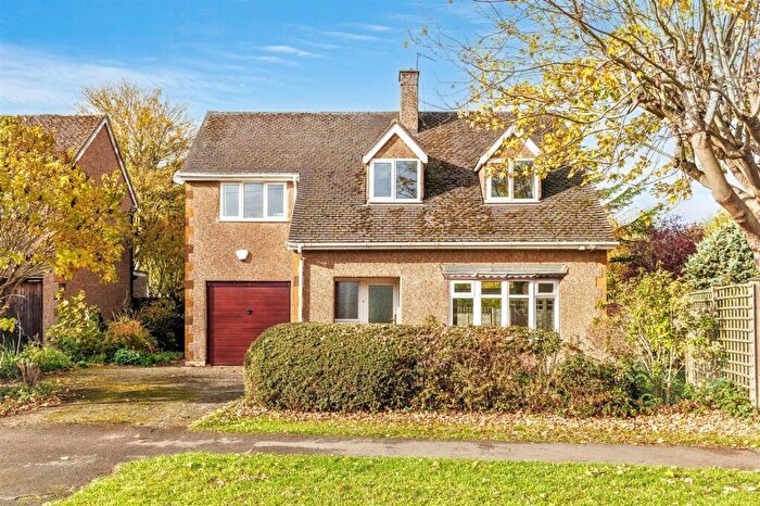 4 Bedroom Detached House For Sale In Main Street, Tysoe, CV35