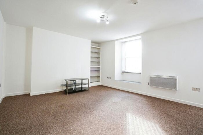 1 Bedroom Flat For Sale In Lower Bore Street, Bodmin, Cornwall, PL31