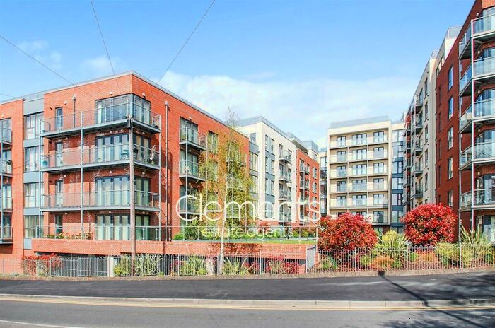 1 Bedroom Apartment To Rent In Town Centre, Herts, HP2