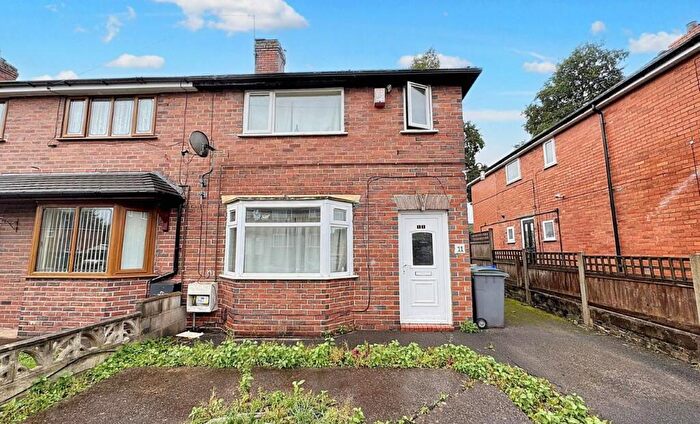 3 Bedroom End Of Terrace House For Sale In Greenfield Road, Stoke-On-Trent, Staffordshire, ST6