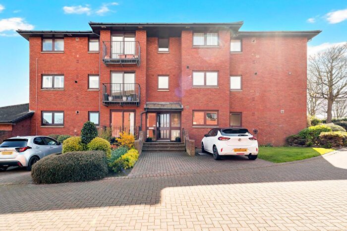 3 Bedroom Flat For Sale In Glasclune Court, North Berwick, East Lothian, EH39