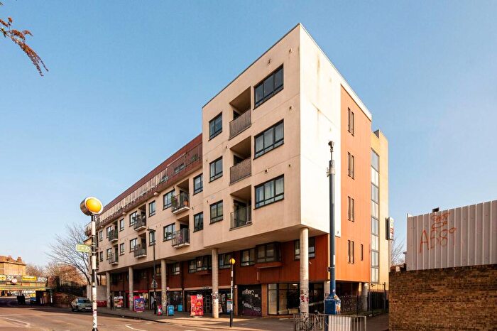 1 Bedroom Flat For Sale In Mantle Road, Brockley, London, SE4