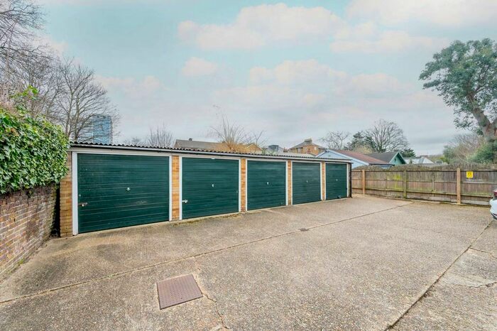 Garage / Parking To Rent In Cambridge Road North, Chiswick, London, W4