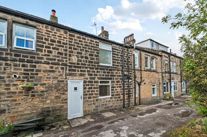 1 Bedroom Terraced House For Sale In Hudsons Terrace, Yeadon, Leeds, West Yorkshire, Uk, LS19