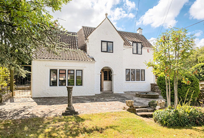 4 Bedroom Detached House For Sale In Broadway, Chilcompton, Radstock, Somerset, BA3
