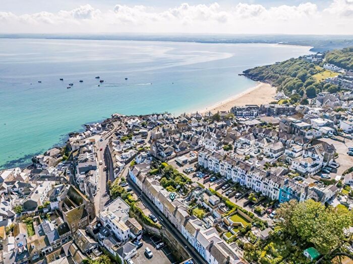 2 Bedroom Terraced House For Sale In St Ives, Modern Two Bedroom House, TR26
