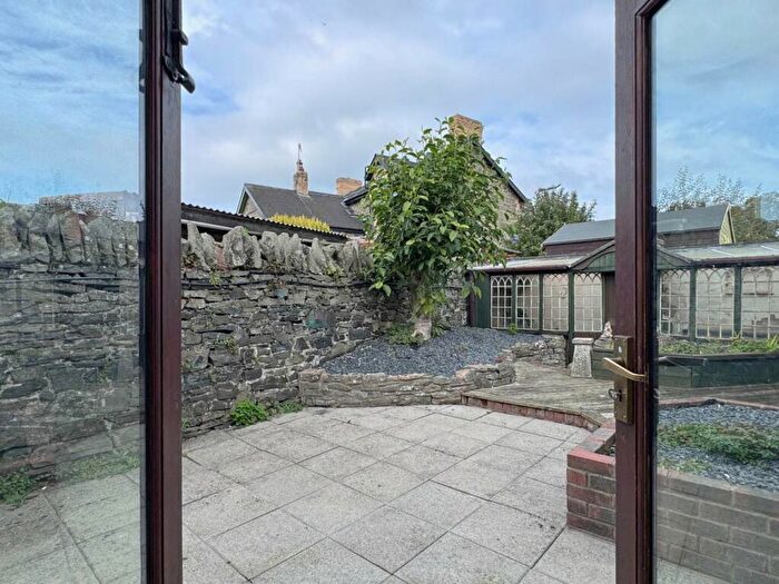 3 Bedroom Town House For Sale In Church Street, Builth Wells, LD2