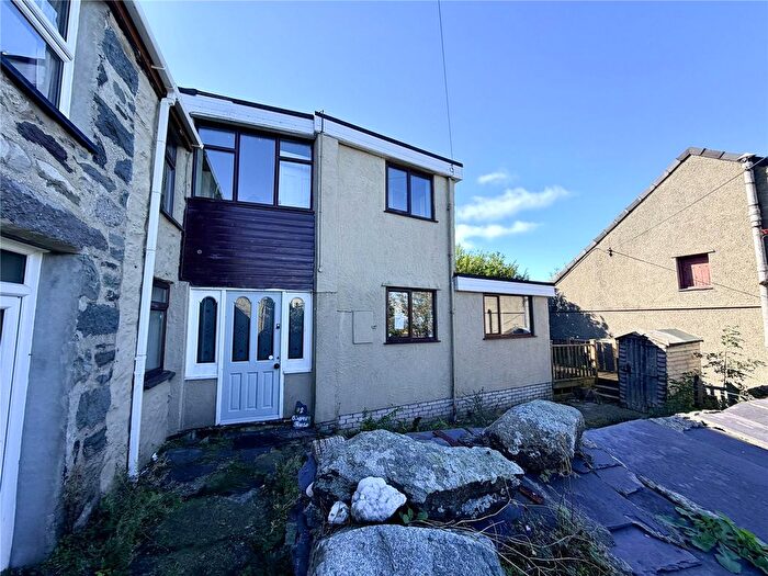2 Bedroom Semi Detached House For Sale In Chapel Street, Rhiwlas, Bangor, Gwynedd, LL57