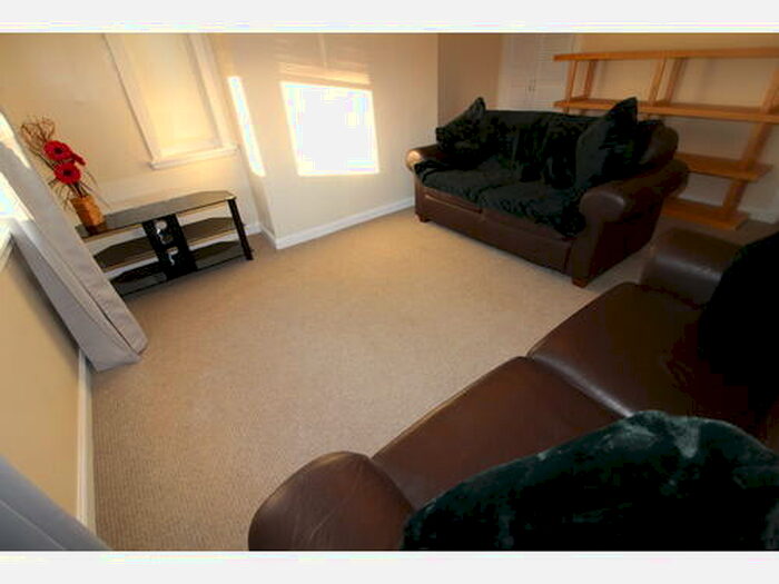 2 Bedroom Flat To Rent In Bogwood Road, Mayfield, Dalkeith, EH22
