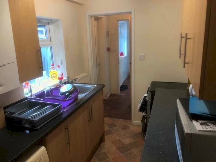 4 Bedroom Terraced House To Rent In Alton Road, Selly Oak, Birmingham, B29