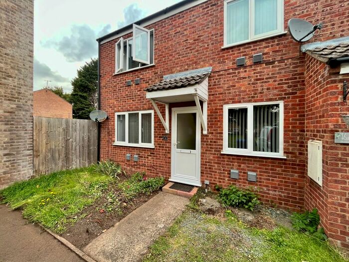 2 Bedroom Flat To Rent In Edmund Road, Brandon, IP27