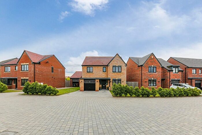 4 Bedroom Detached House For Sale In White House Drive, Moorfields, NE12