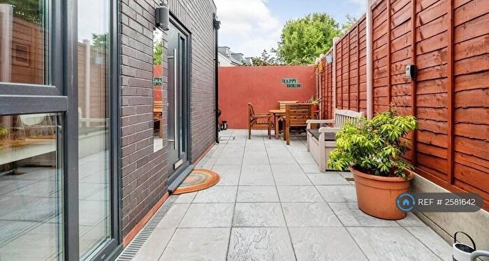 1 Bedroom Flat To Rent In Queens Quarters, Mitcham, CR4