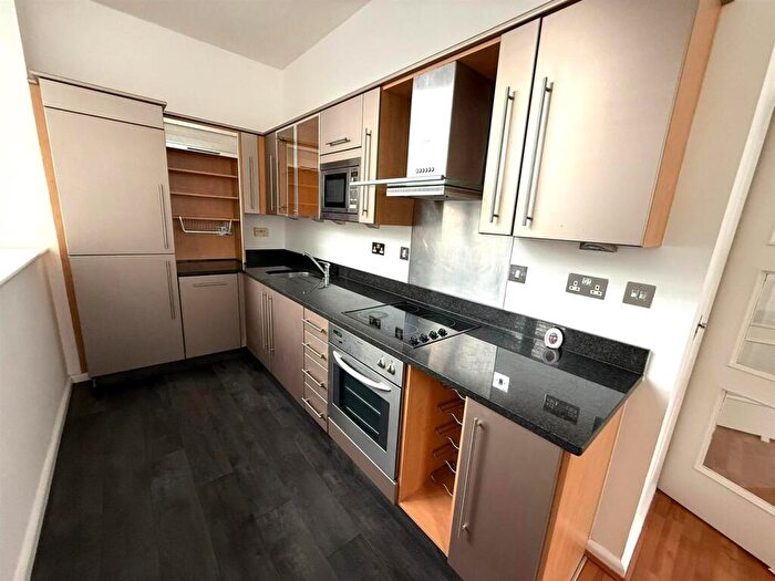 1 Bedroom Apartment To Rent In Princes House, North Street, Brighton, BN1