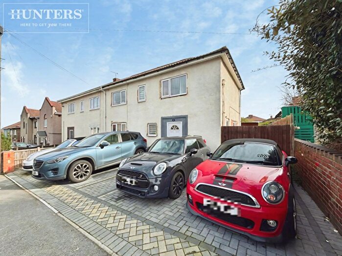 4 Bedroom Semi Detached House For Sale In Dearne Road, Brampton, Barnsley, S73