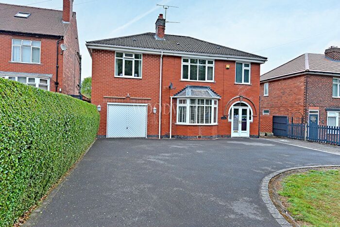 4 Bedroom Detached House For Sale In Somercotes Hill, Somercotes, DE55