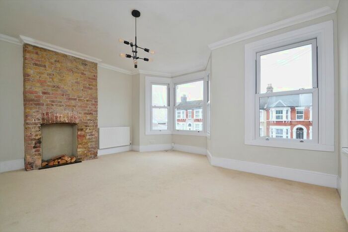 4 Bedroom Flat To Rent In Broadfield Road, London SE6