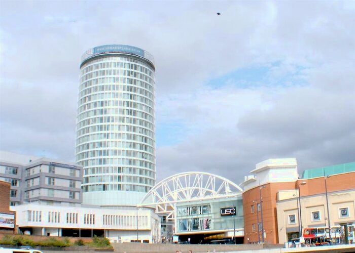 Studio To Rent In Rotunda, New Street, B2