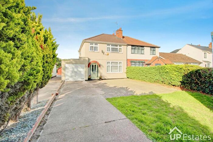 3 Bedroom Semi Detached House For Sale In Rugby Road, Binley Woods, Coventry, CV3