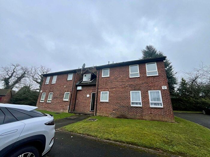 Studio To Rent In Titchfield Close Tadley, RG26