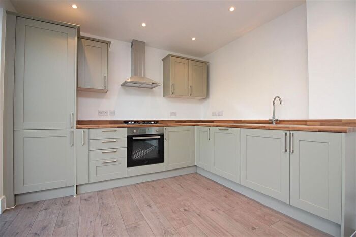 1 Bedroom Flat To Rent In Rosewood Heights, Dover, Kent, CT17