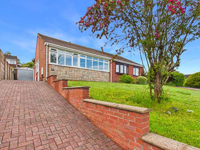 2 Bedroom Bungalow For Sale In Cherry Close, Bewdley, DY12