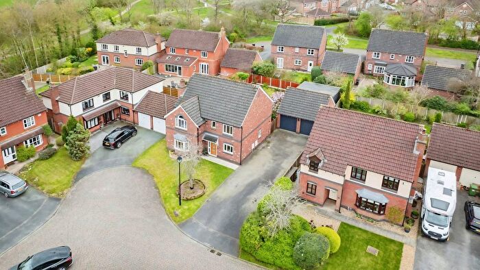 4 Bedroom Detached House For Sale In Woodbridge Close, Appleton, WA4