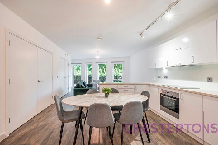 3 Bedroom Flat To Rent In Adlay Apartments, Millet Place, E16