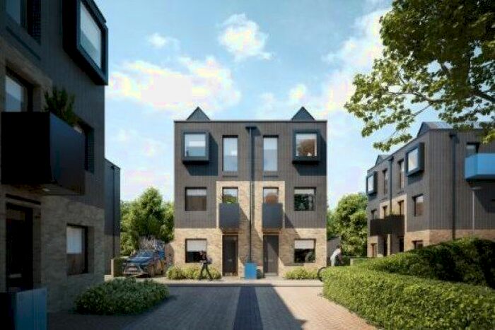 3 Bedroom Property To Rent In Lockhart Way, Cambridge CB24