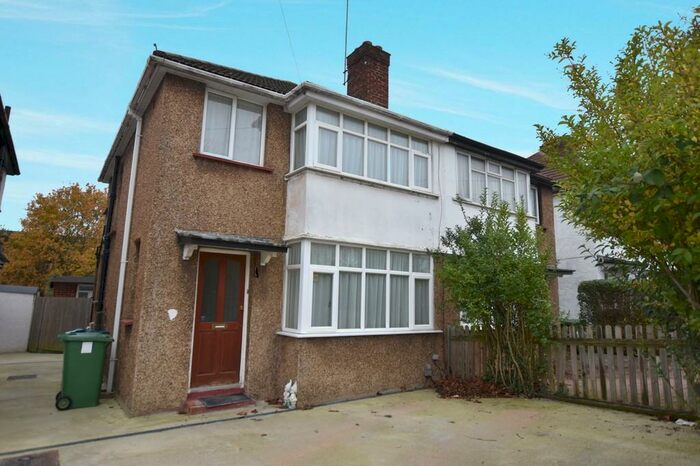 3 Bedroom Semi-Detached House To Rent In Welbeck Road, Harrow, HA2