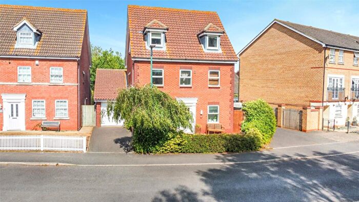 5 Bedroom Detached House For Sale In Lakeview Way, Hampton Hargate, Peterborough, Cambridgeshire, PE7