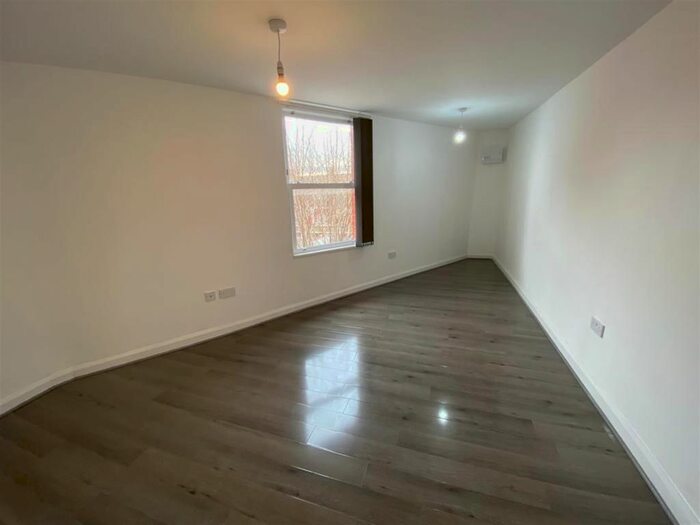 1 Bedroom Flat To Rent In Princes Avenue, Princes Park, Liverpool L8